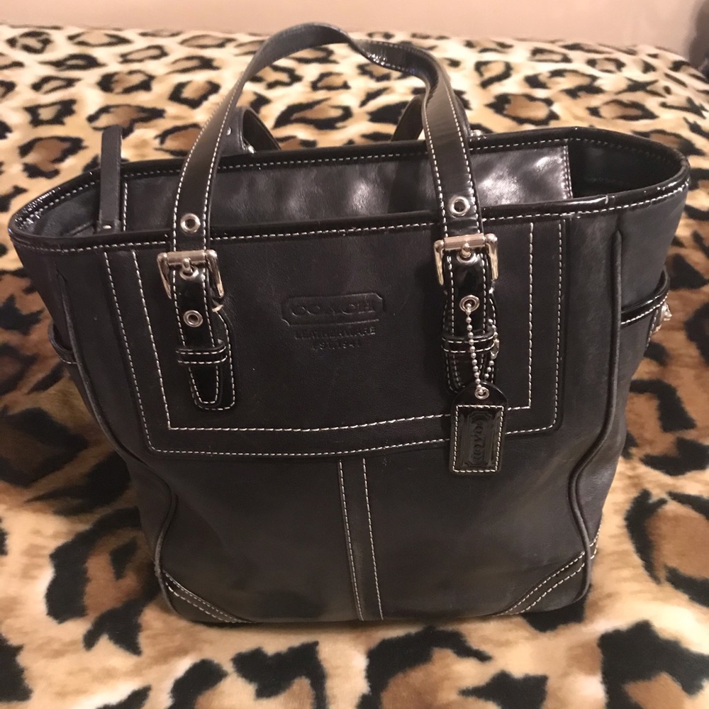 Coach Leather Medium Shoulder Black Bag